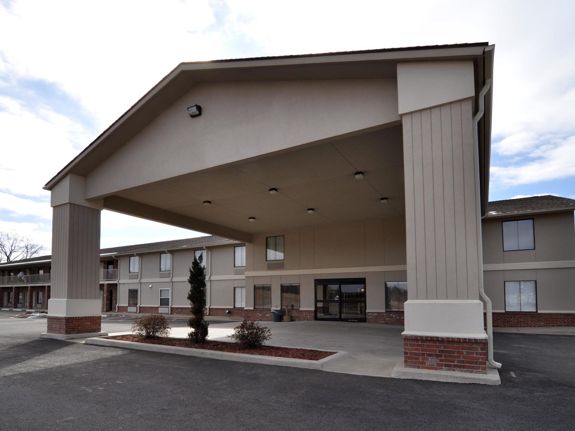 Econo Lodge Inn & Suites Greenbrier 외부 사진