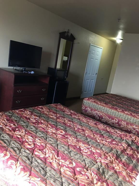 Econo Lodge Inn & Suites Greenbrier 외부 사진