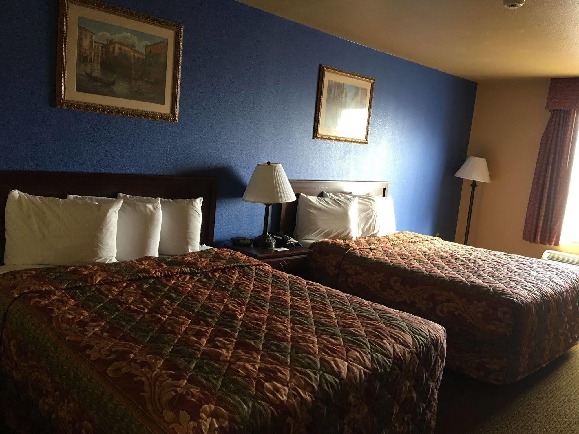 Econo Lodge Inn & Suites Greenbrier 외부 사진