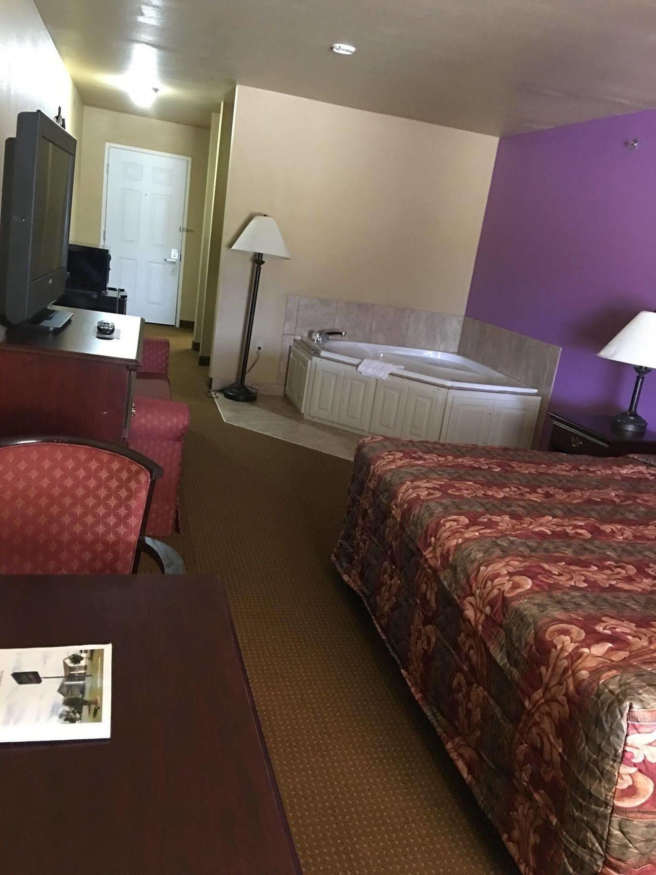 Econo Lodge Inn & Suites Greenbrier 외부 사진