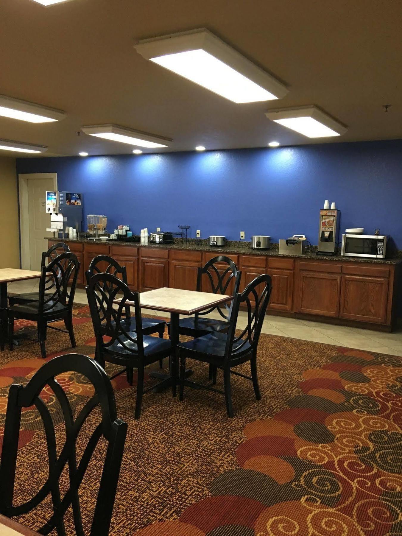 Econo Lodge Inn & Suites Greenbrier 외부 사진